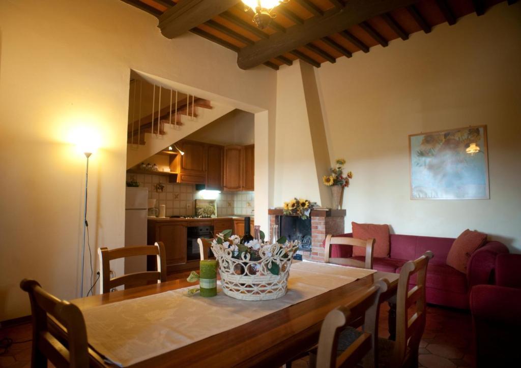 Agriturismo Buon Riposo - Country Resort In The Heart Of Tuscany San Giovanni a Corazzano Room photo