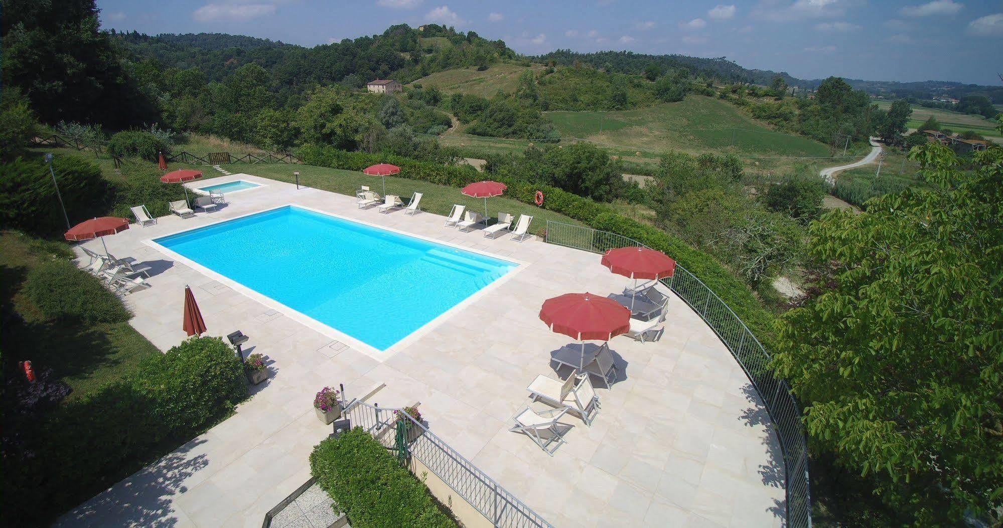 Agriturismo Buon Riposo - Country Resort In The Heart Of Tuscany San Giovanni a Corazzano Exterior photo