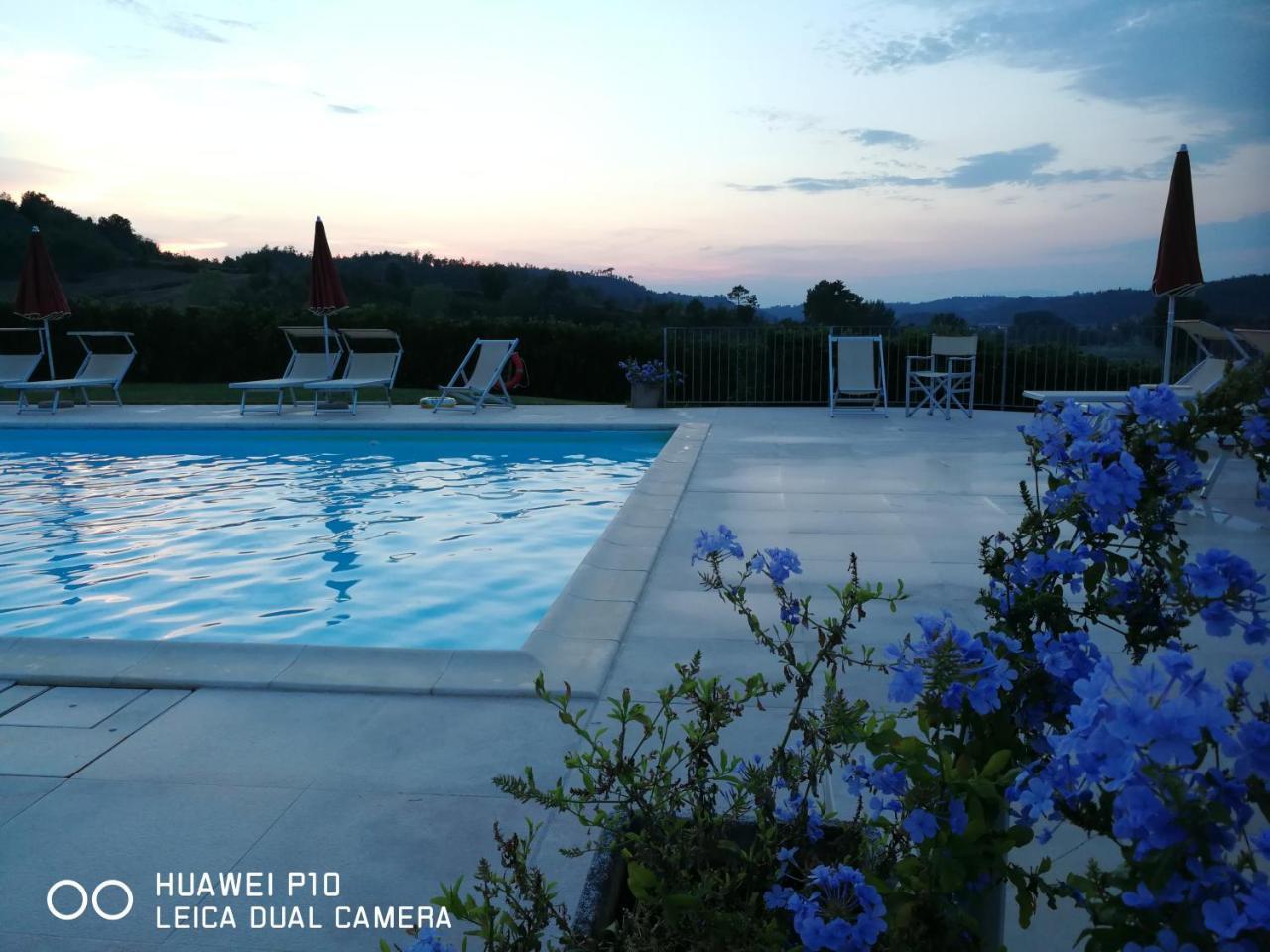 Agriturismo Buon Riposo - Country Resort In The Heart Of Tuscany San Giovanni a Corazzano Exterior photo